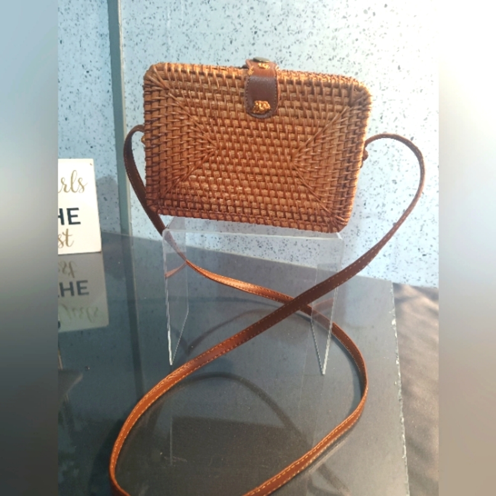 E/N Boho Woven Rattan Crossbody
